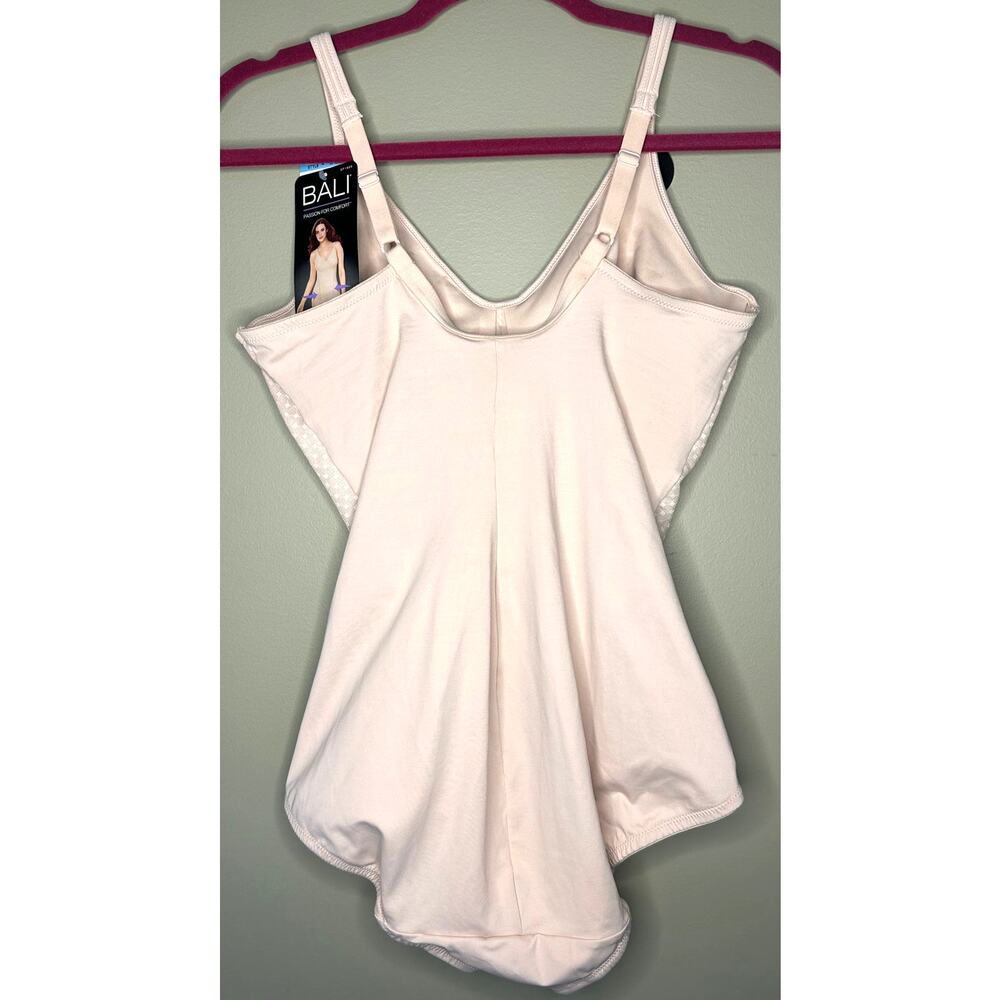 Bali Minimizer Body Shaper NWT Passion for Comfort Shapewear Firm Control 38C - Picture 8 of 13